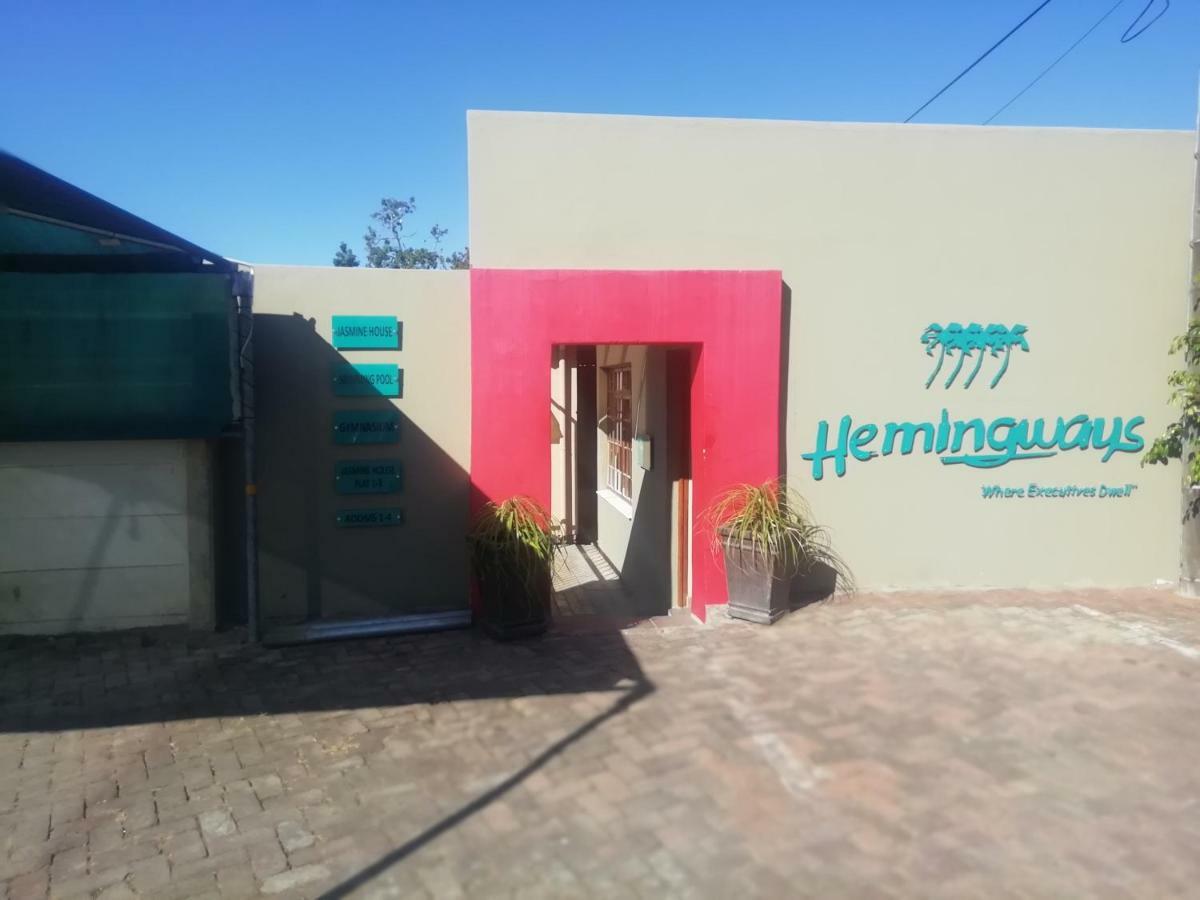 Bed and Breakfast Hemmingways à King William's Town Extérieur photo